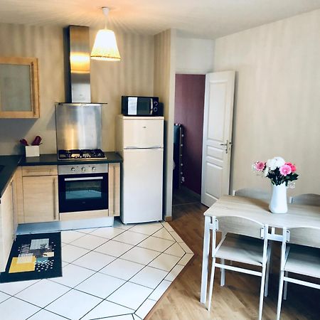 Logement Centre Ville D'Epernay Avec Parking Prive Eksteriør bilde